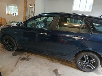 Gebraucht Fiat Tipo 120 PS (88 kW) 2016 Blau Kombi