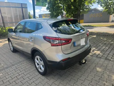 Gebraucht Nissan Qashqai 159 PS (116 kW) 2020 Silber SUV