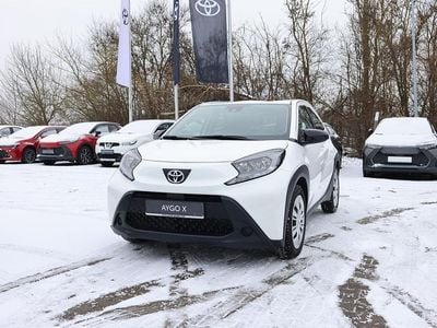 Gebraucht Toyota Aygo X Play 72 PS (52 kW) 2022 Weiß SUV
