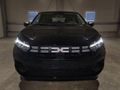 Neu Dacia Sandero Essentiel 91 PS (66 kW) 2025 Nacreschwarz metallic nacreschwarz metallic Kleinwagen