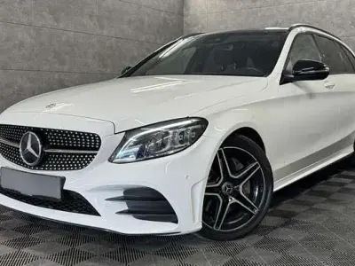 Gebraucht Mercedes C300 AMG line 258 PS (189 kW) 2019 Weiß