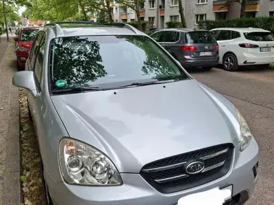 Gebraucht Kia Carens EX 144 PS (105 kW) 2008 Grau Van / Kleinbus