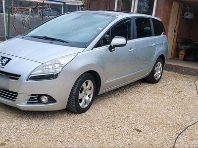 Gebraucht Peugeot 5008 150 PS (110 kW) 2012 Silber Van / Kleinbus