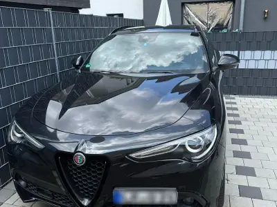 Gebraucht Alfa Romeo Stelvio Veloce 209 PS (153 kW) 2020 Schwarz SUV