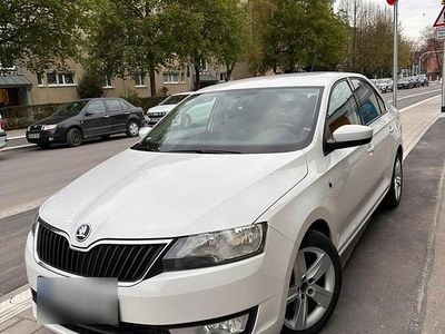 Second-hand Skoda Rapid 105 CP (77 kW) 2013 Alb Hatchback