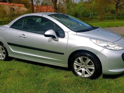 gebraucht Peugeot 207 CC Cabrio, Klima, Alufelgen, Tüv neu 04/2026