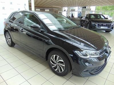Neu VW Polo Life 95 PS (69 kW) 2025 Schwarz Limousine