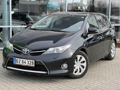 Gebraucht Toyota Auris Edition 90 PS (66 kW) 2014 Schwarz Limousine