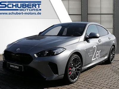 Grau Gebraucht 2025 BMW 220 M Sport Coupé | 48.890 €