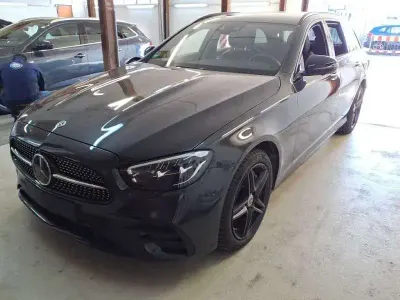Usata Mercedes E300 AMG 306 CV (225 kW) 2021 Nero Station wagon