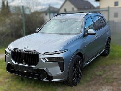 Nouă BMW X7 M Sport 352 CP (258 kW) 2026 Gri SUV