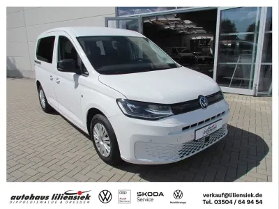 Gebraucht VW Caddy Life 102 PS (75 kW) 2023 Weiß Van / Kleinbus