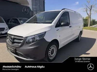 Gebraucht Mercedes e-Vito 85 kW (116 PS) 2021 Weiss Van