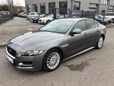 Gebraucht Jaguar XE R-Sport 179 PS (131 kW) 2017 Grau Limousine