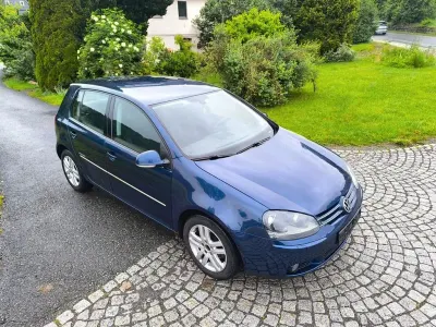 Gebraucht VW Golf VI Edition 102 PS (75 kW) 2009 Blau Kleinwagen