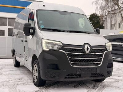 Silber Gebraucht 2022 Renault Master Komfort Limousine | 18.900 €