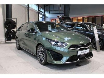 Neu Kia ProCeed GT-Line 140 PS (102 kW) 2025 Grün Kombi