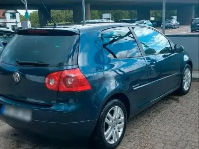 Używany VW Golf V 80 KM (58 kW) 2008 Niebieski Hatchback