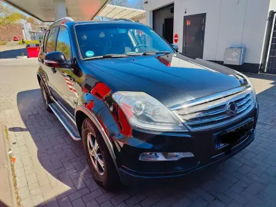 Usata SsangYong Rexton 155 CV (114 kW) 2014 Nero SUV