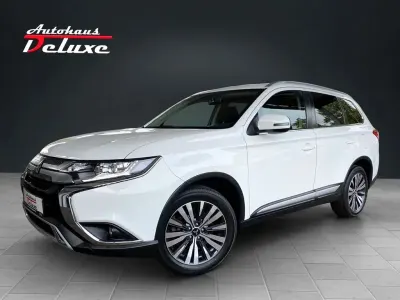 Gebraucht Mitsubishi Outlander Diamant Edition 150 PS (110 kW) 2018 Perlmuttweiß SUV