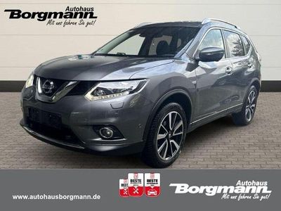 Grau Gebraucht 2016 Nissan X-Trail 360º SUV | 14.990 € (Fairer Preis)