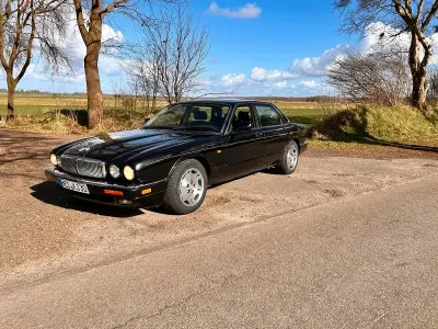 Occasion Jaguar X300 240 PK (176 kW) 1997 Zwart Sedan