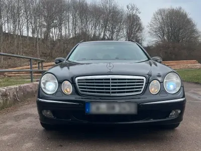 Gebraucht Mercedes E320 224 PS (164 kW) 2003 Schwarz Kombi