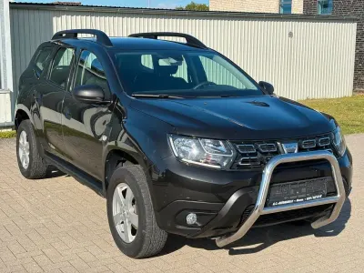 Gebraucht Dacia Duster Essentiel 114 PS (83 kW) 2018 Schwarz SUV