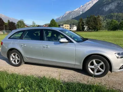 Używany Audi A4 Ambiente 150 KM (110 kW) 2013 Srebrny Kombi