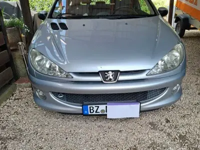 Gebraucht Peugeot 206 Quiksilver 88 PS (64 kW) 2005 Silber Limousine