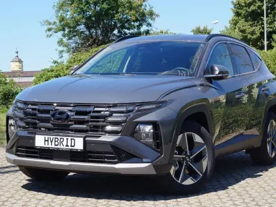 Neu Hyundai Tucson 215 PS (158 kW) 2025 Grau SUV