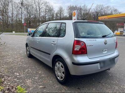 Gebraucht VW Polo 80 PS (58 kW) 2002 Silber Kleinwagen