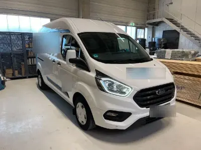 Gebraucht Ford Transit Custom 131 PS (96 kW) 2018 Weiß Van