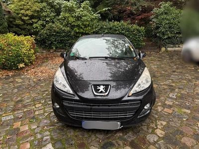 Gebraucht Peugeot 207 120 PS (88 kW) 2010 Schwarz Cabrio