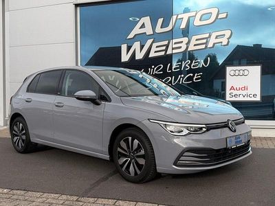 Gebraucht VW Golf VIII Move 131 PS (96 kW) 2023 Grau Limousine