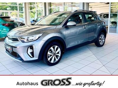 Grau Neu 2025 Kia Stonic SUV | 23.992 € (Fairer Preis)