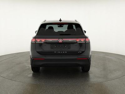 Uranograu Neu 2025 VW Tiguan Life SUV | 40.495 € (Guter Preis)