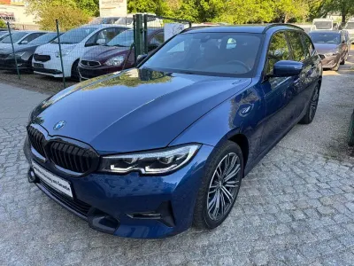 Gebraucht BMW 320 Sport Line 190 PS (139 kW) 2022 Blau Kombi