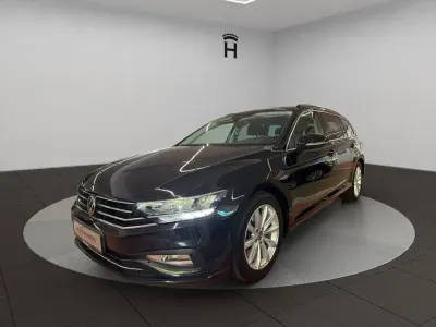 Gebraucht VW Passat Business 200 PS (147 kW) 2022 Schwarz Kombi