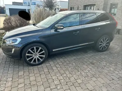 Usata Volvo XC60 Summum 220 CV (161 kW) 2017 Grigio SUV