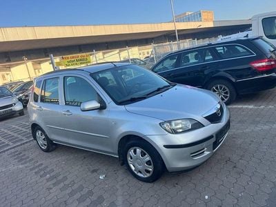 Gebraucht Mazda 2 Exclusive 80 PS (58 kW) 2004 Silber Limousine