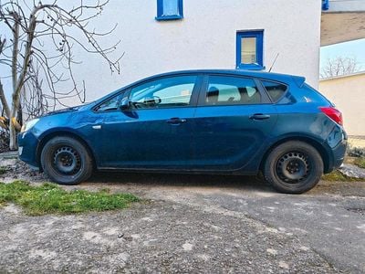 Gebraucht Opel Astra 116 PS (85 kW) 2011 Blau Limousine