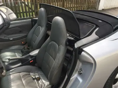 Gebraucht Porsche 996 300 PS (220 kW) 1999 Silber Cabrio
