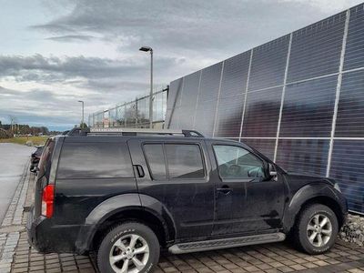 Gebraucht Nissan Pathfinder SE 190 PS (139 kW) 2012 Schwarz SUV