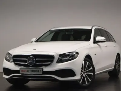 Gebraucht Mercedes E300 Avantgarde 194 PS (142 kW) 2020 Polarweiss Kombi