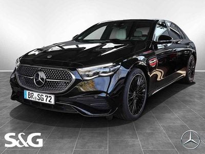 Metalliclack obsidianschwarz Gebraucht 2025 Mercedes E220 AMG Limousine | 78.399 €