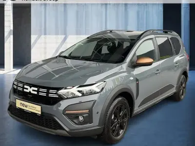 Gebraucht Dacia Jogger Extreme 110 PS (80 kW) 2025 Grau Van / Kleinbus