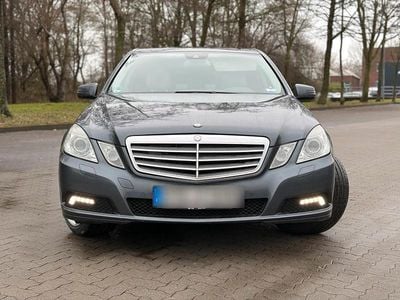 Gebraucht Mercedes E350 231 PS (169 kW) 2009 Grau Limousine