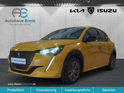 Gebraucht Peugeot e-208 Allure 100 kW (136 PS) 2023 Gelb Kleinwagen