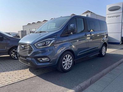 Second-hand Ford Tourneo Titanium 185 CP (136 kW) 2020 Albastru Monovolum